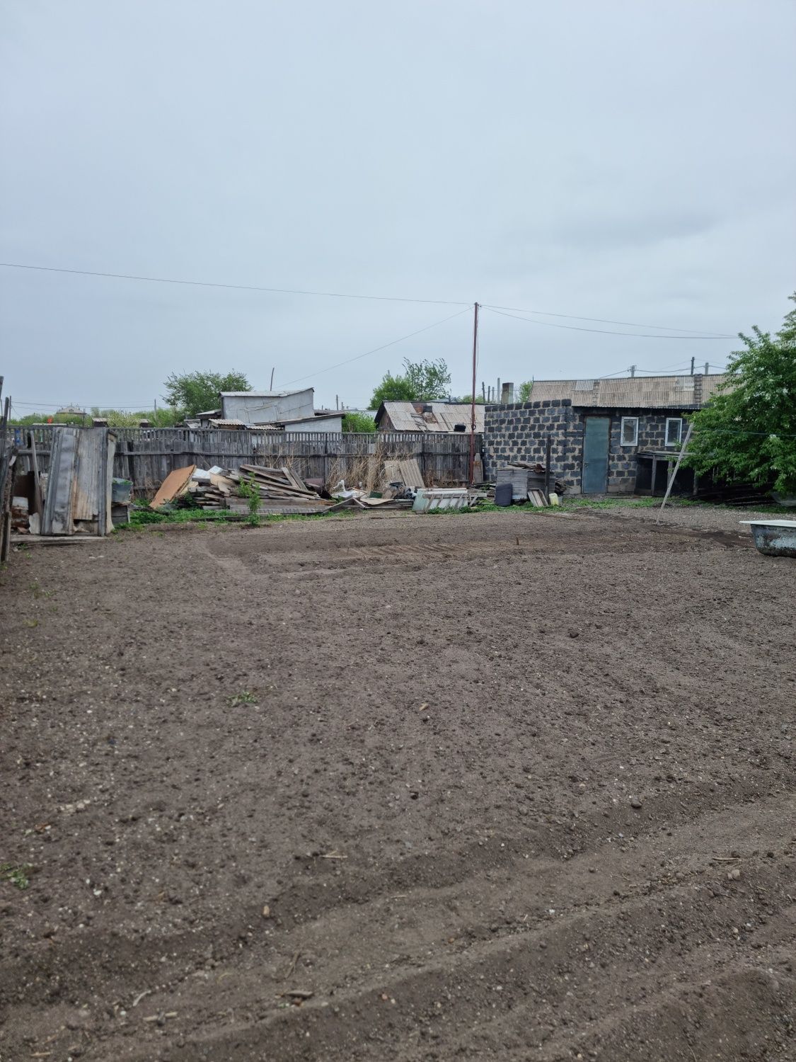 Продаю дом в Абае недорого