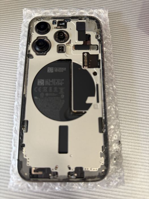 Оригинална батерия за Iphone 15 Pro на 100%