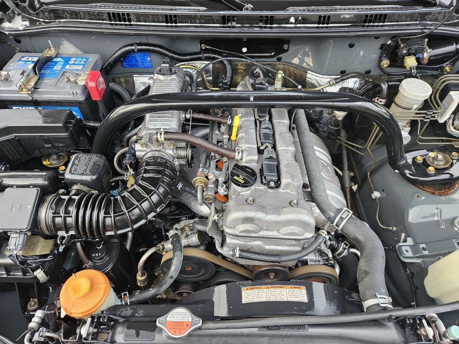 Suzuki grand vitara 2.0 benzină