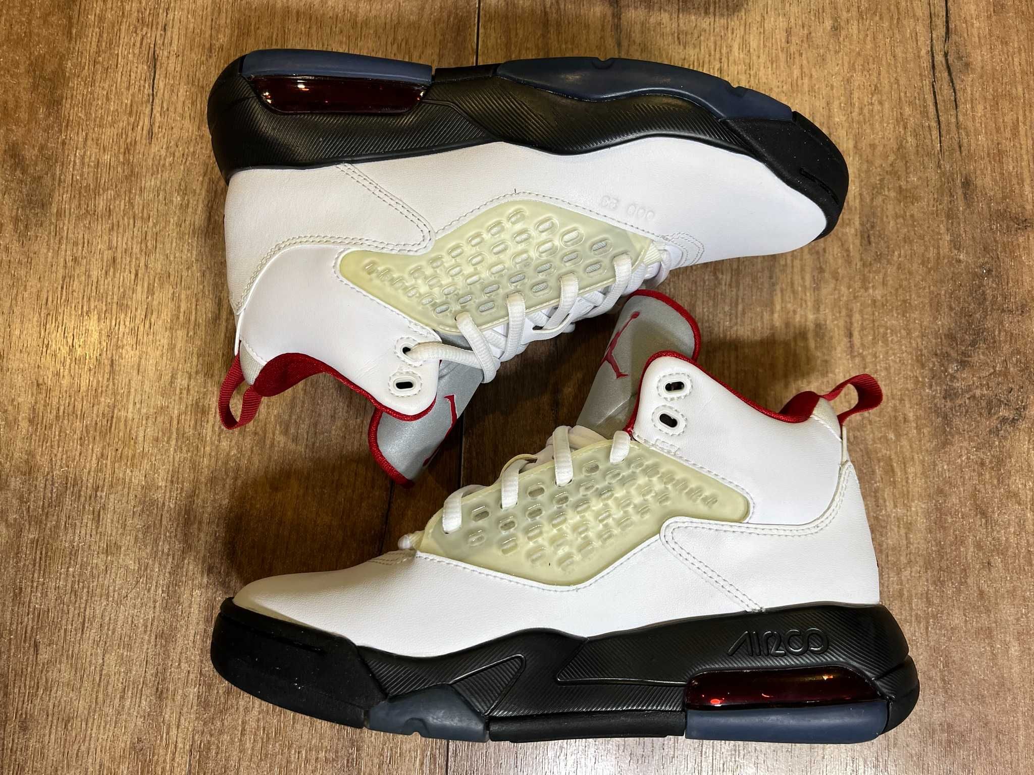 ОРИГИНАЛНИ *** Nike Air Jordan Maxin 200 Fire Red