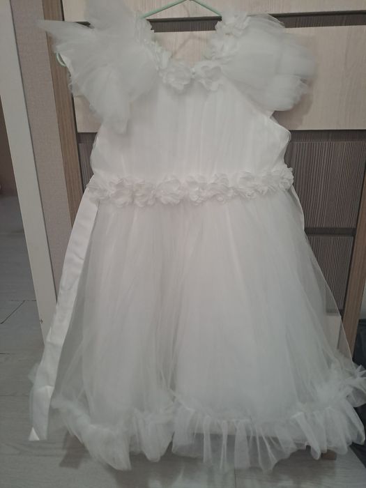 Продаю детское платье