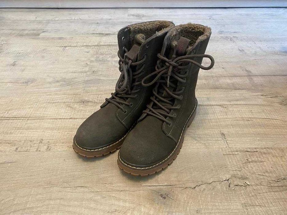 Vand bocanci dama, noi marca Ellesse