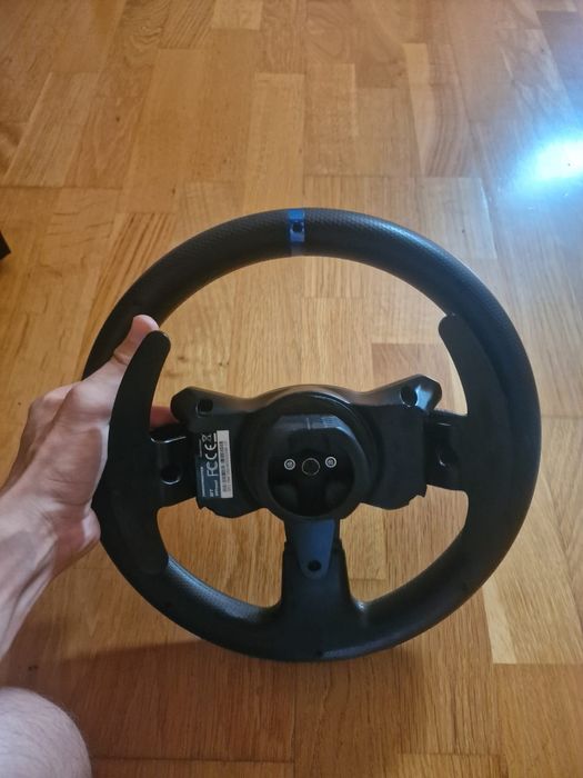 Volan thrustmaster t300 rs gt