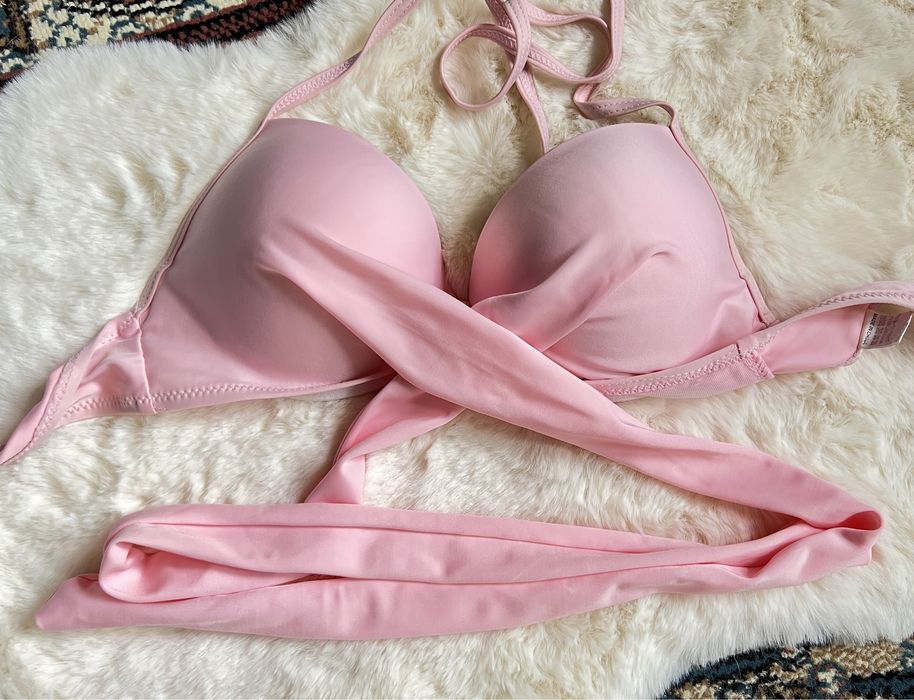 Sutien costum de baie roz cupe intarite