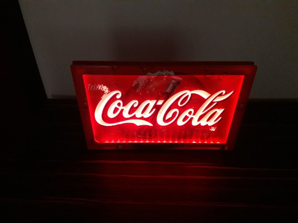 Firma luminoasa Reclama luminoasa Coca Cola