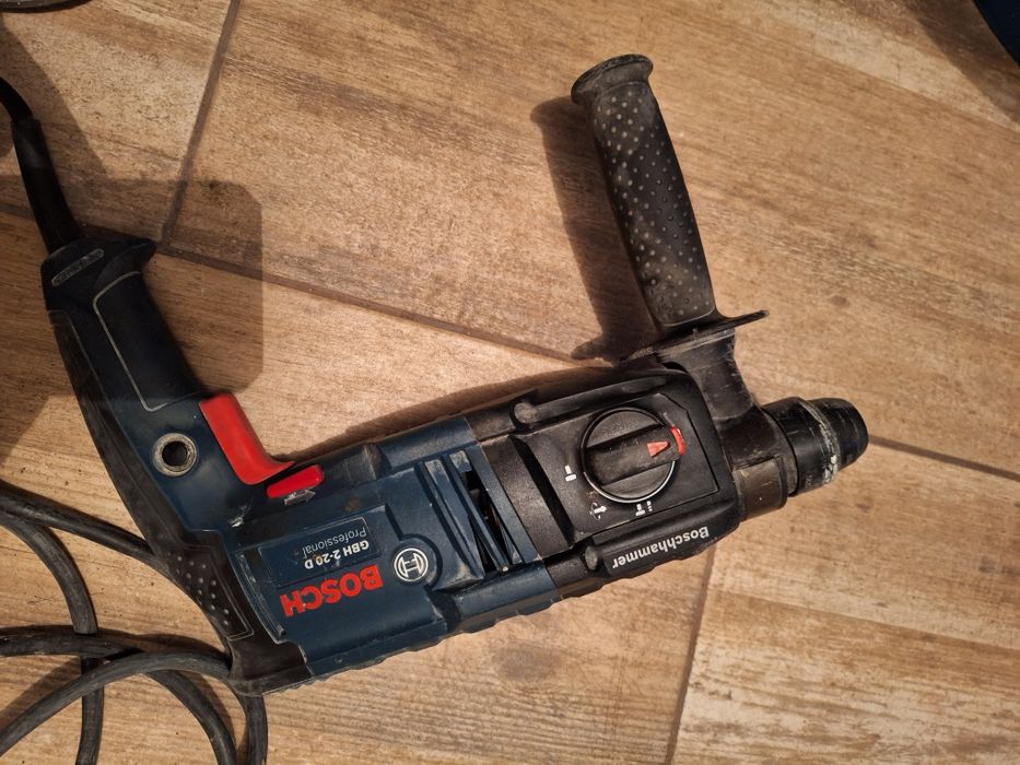 Vând scule profesionale