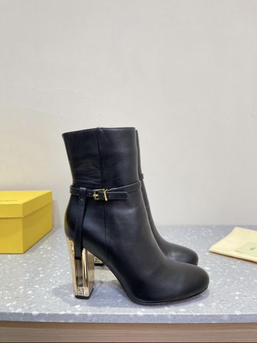 Дамски боти Fendi 38 номер