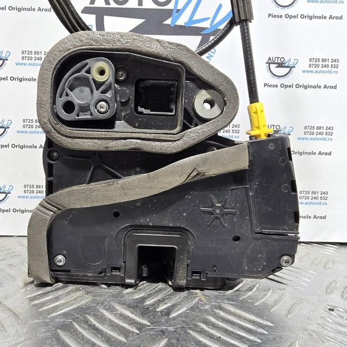 Broasca usa stanga fata Opel Astra K