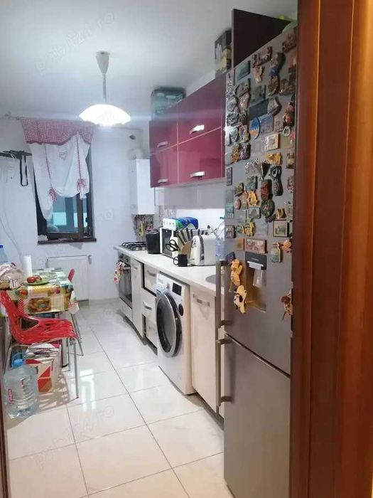 3 camere , cf 1, parcare subterana, boxa,  -5 min metrou