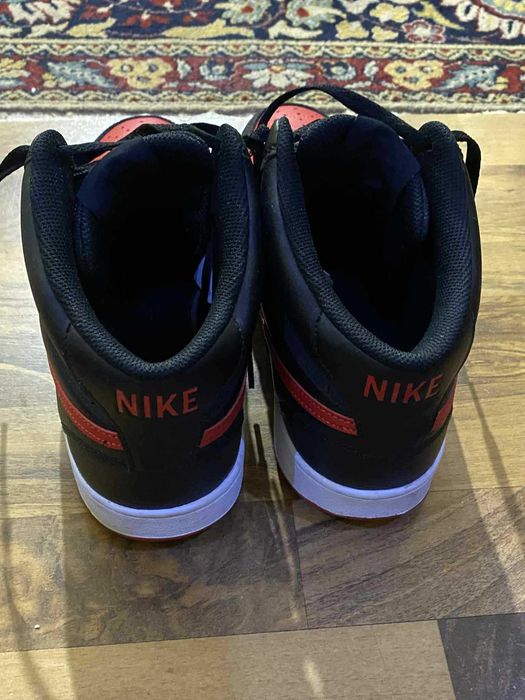 Обувки Nike Court Vision Mid