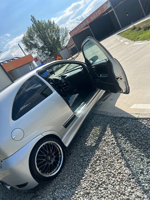 Vând sau schimb Opel corsa c tuning