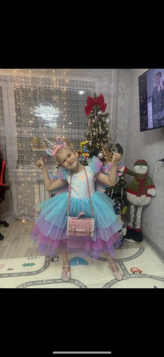 Продам костюм единорожки 5-7