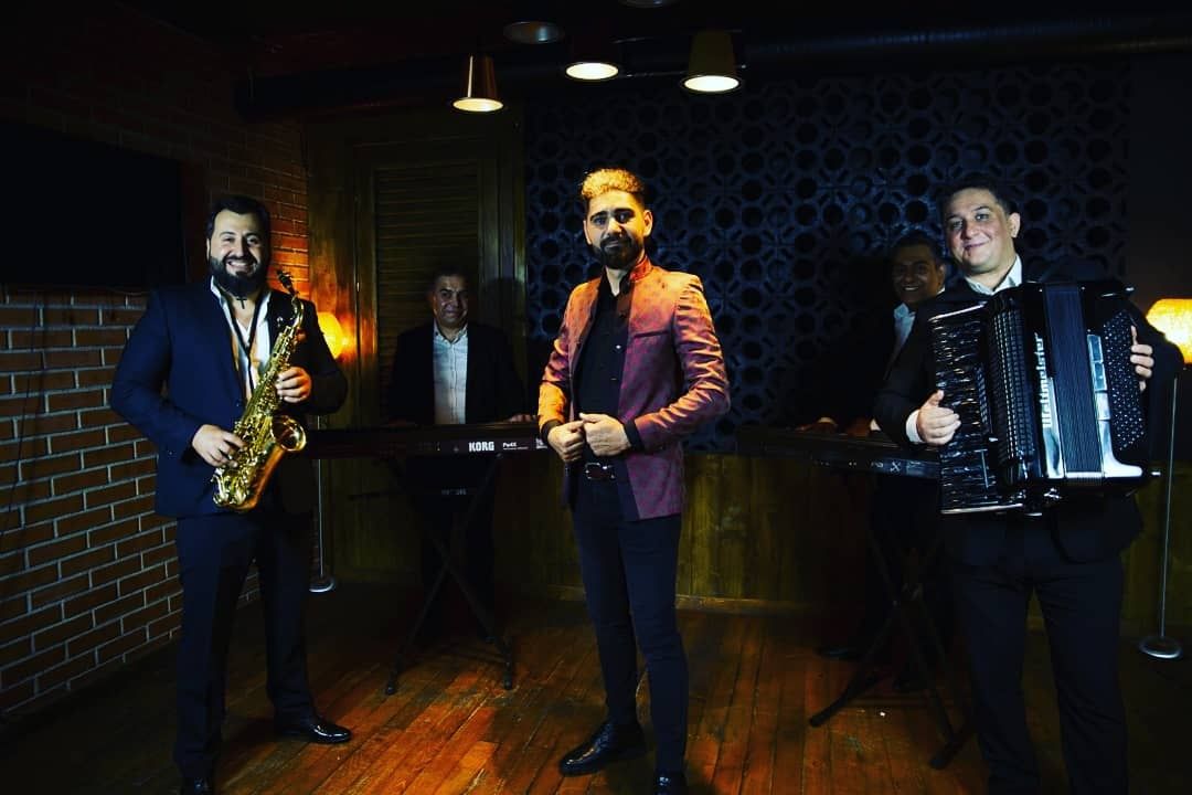 Formație muzica Nunta Evenimente Botez  Tony Sax Events