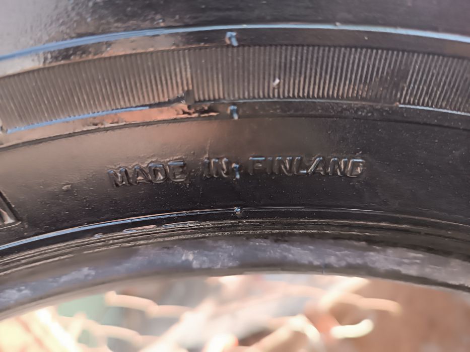 Продам шины 265/70R17