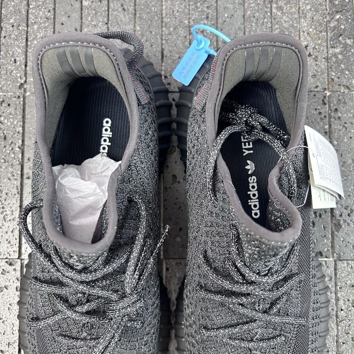 Yeezy boost 350 V2