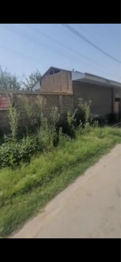 Назарбек Туркистонда ер сотилади.