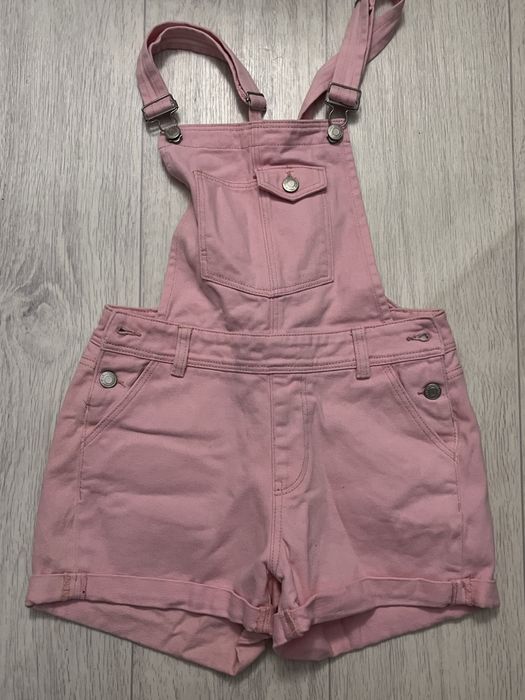 Джинсовый костюм с шортами розовый