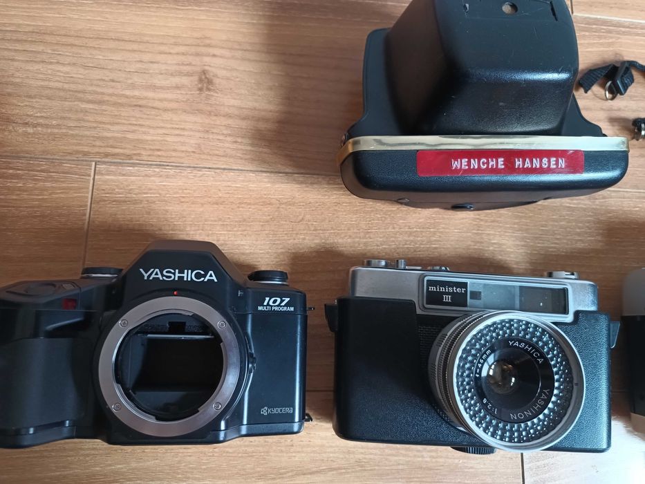 4 aparat Foto vechi: SMENA Symbol,Yashica 107,Min. III,Olympia DL2000A