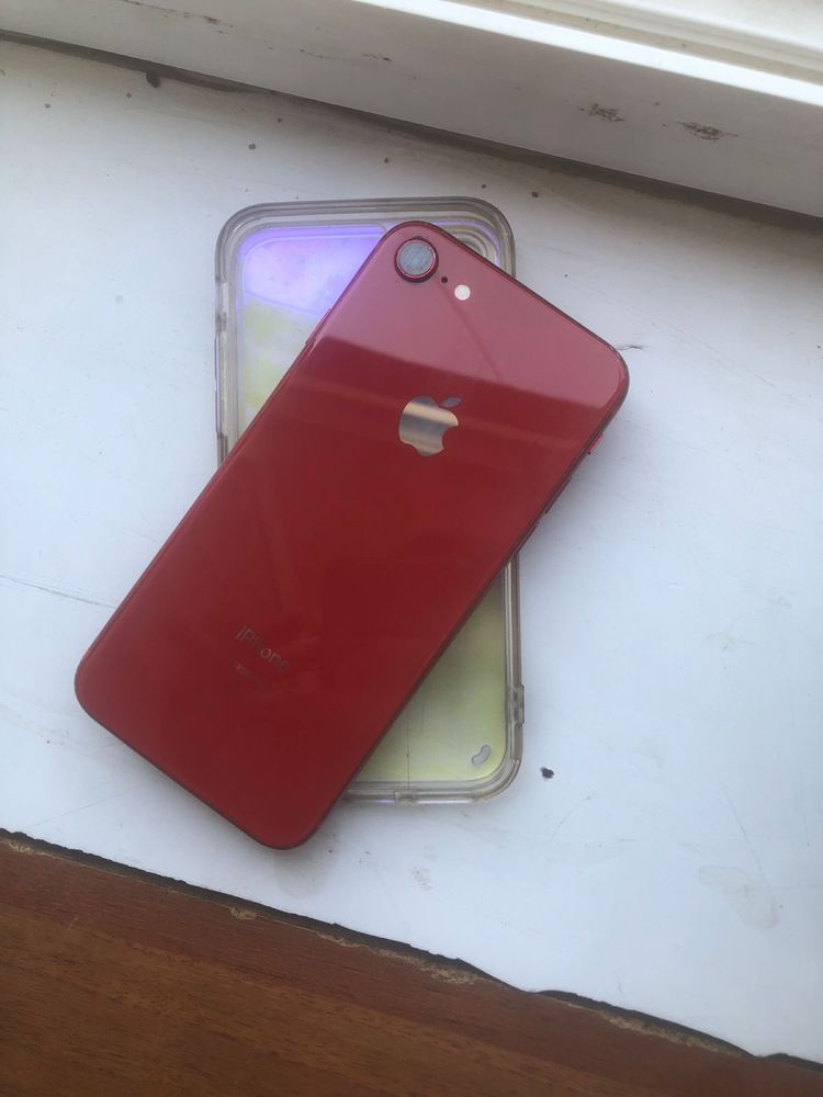 Iphone 8.