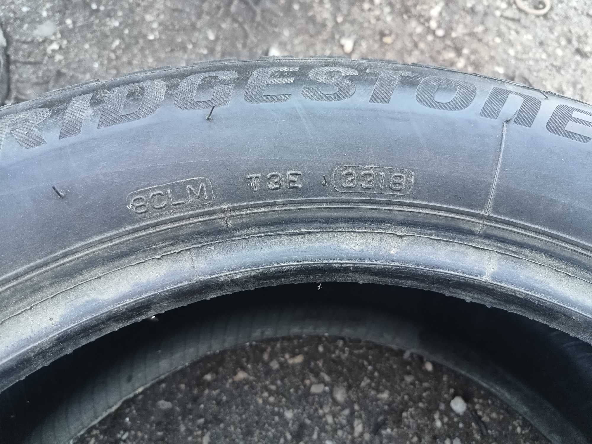 Зимни гуми Bridgestone  215/55/17