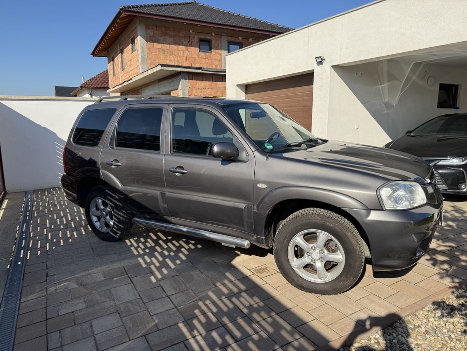 Mazda Tribute