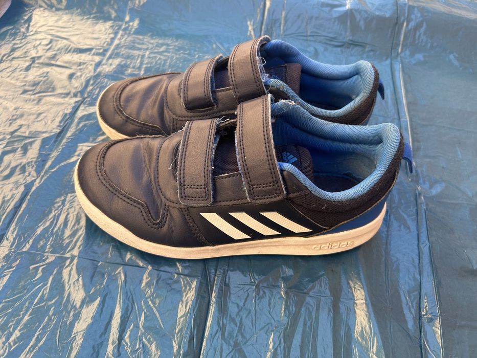 Adidași pentru copii