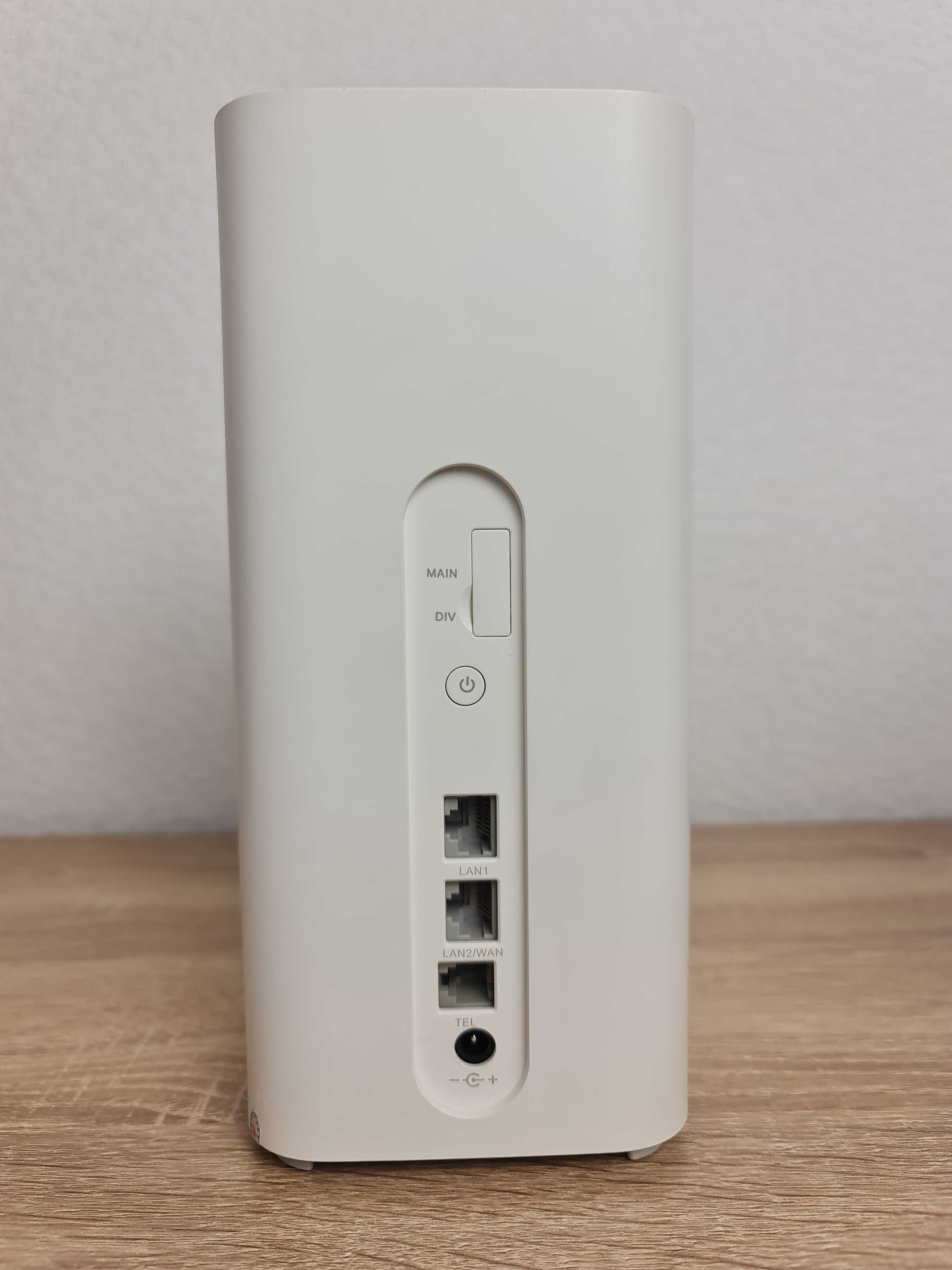 4G роутер Huawei B818-263.