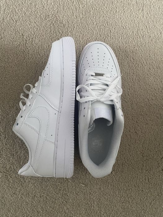 Pereche de papuci nike AF1 marime 44