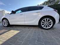 Opel Astra J..1.6 Turbo