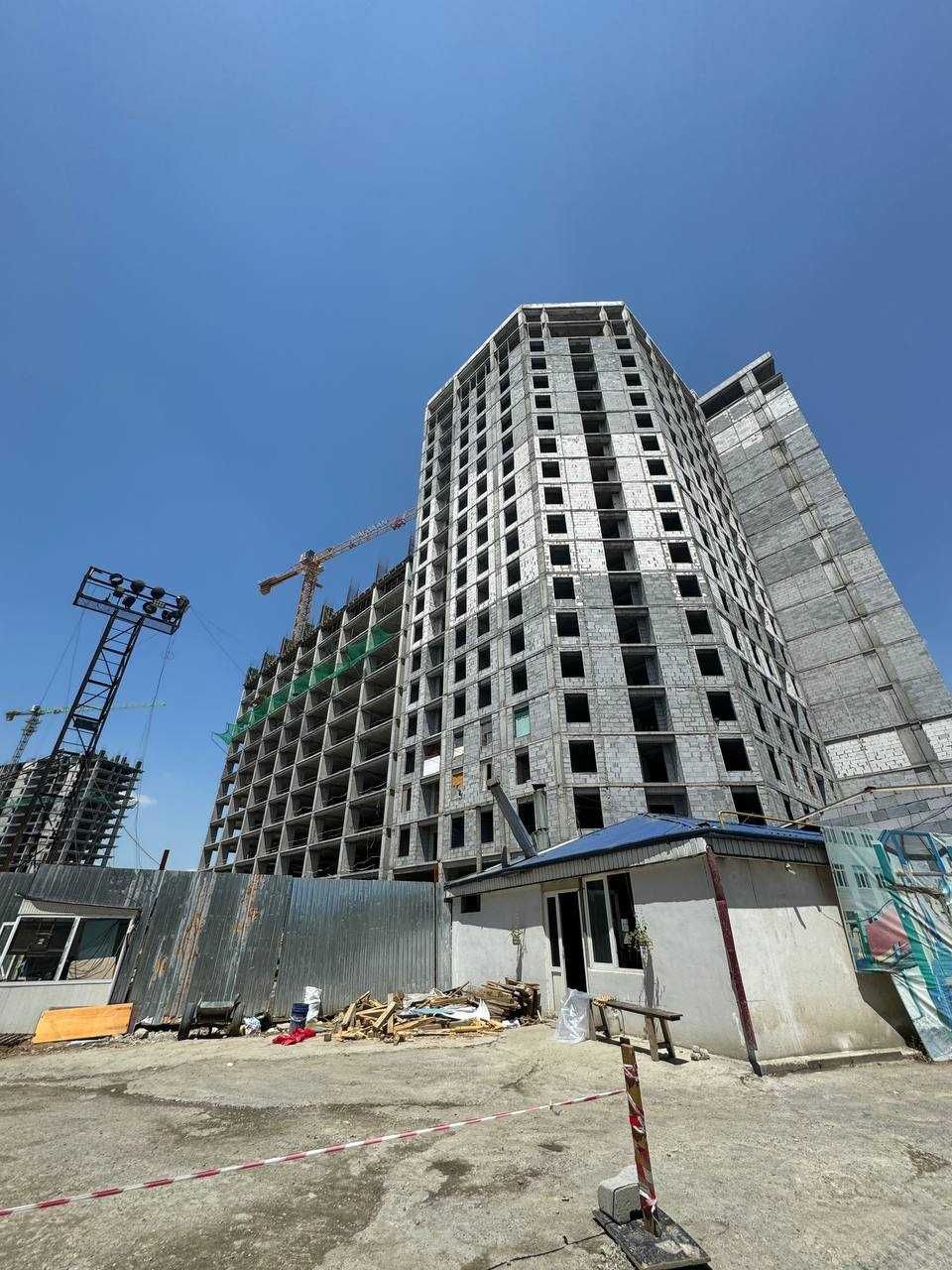 Shota Rustaveli ko‘chasida yangi 1 xonali kvartira! 55.8m², qavat 3/18