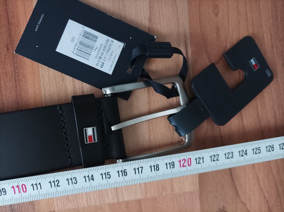 Tommy Hilfiger нов колан