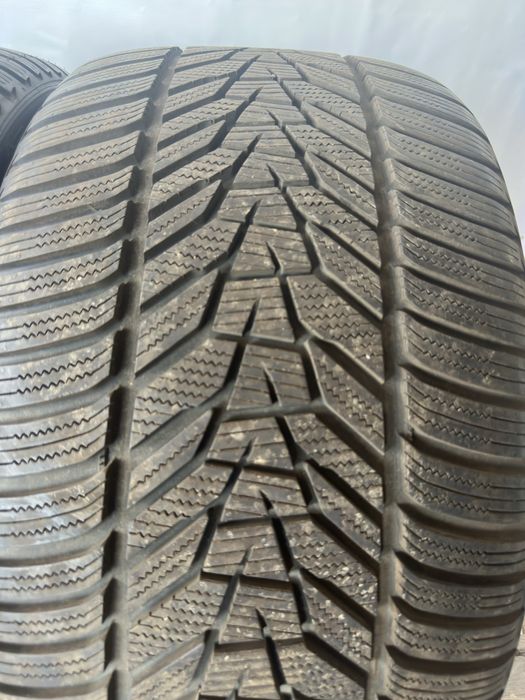 285/30/20 Hankook dot22 нови