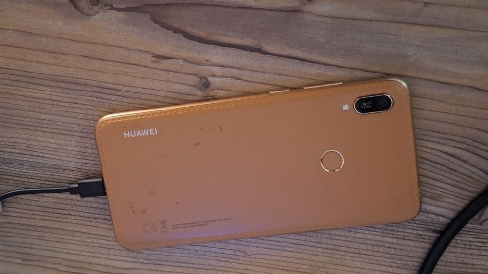 Huawei y6 2019 года