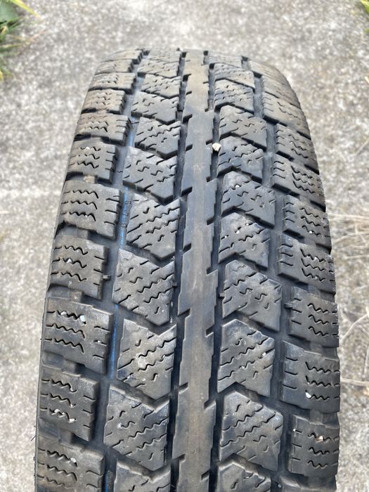 Anvelope iarna 205/75/16C