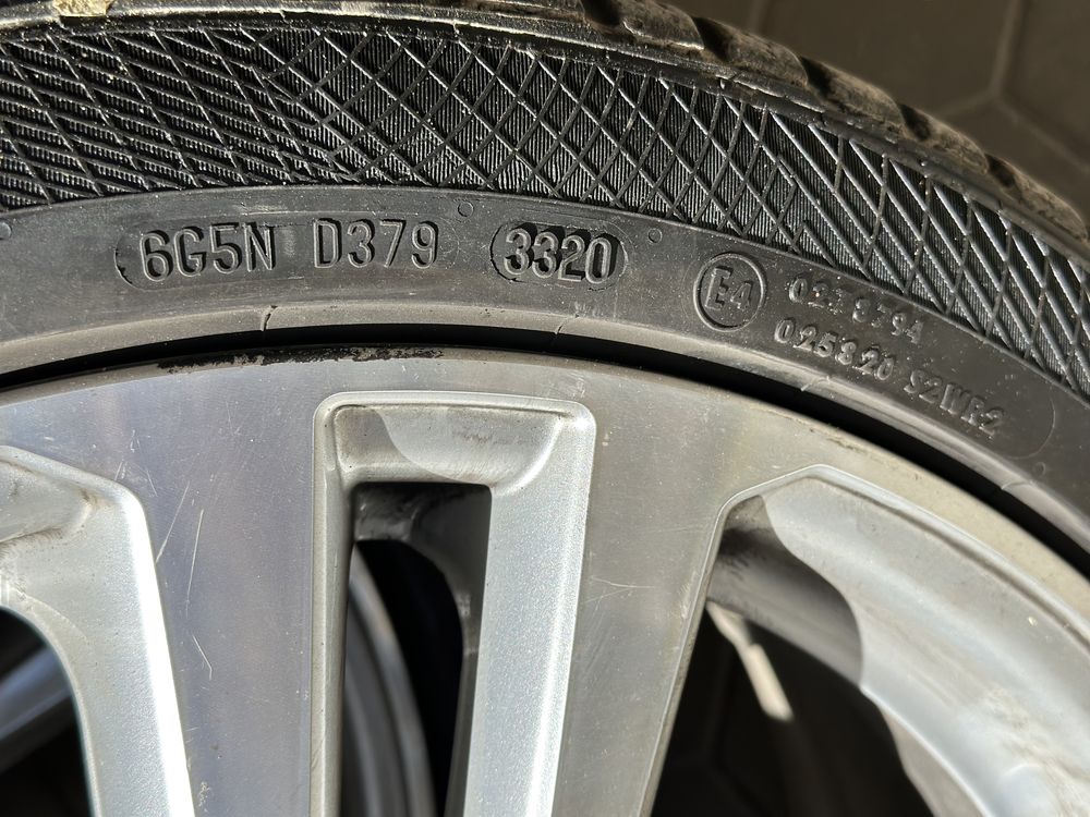 Джанти за Audi с гуми 225/40 R18 V XL с ДЖАНТИ