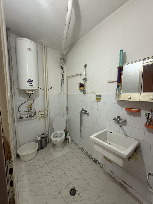 Продава се Двустаен апартамент в Казанлък - 74 кв.м за 1379 €/кв.м - Снимка #1