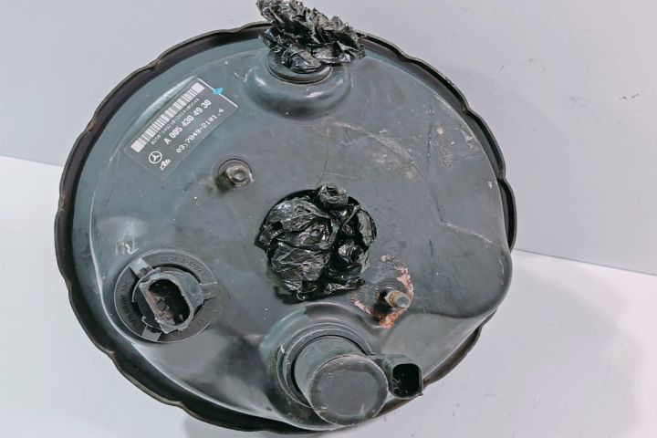 Tulumba Frana  cu pompa centrala A0054304930 Mercedes-Benz C-Class W2