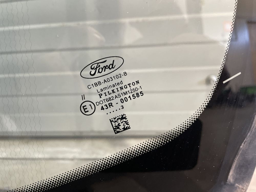 Parbriz Ford Fiesta 2008-2016