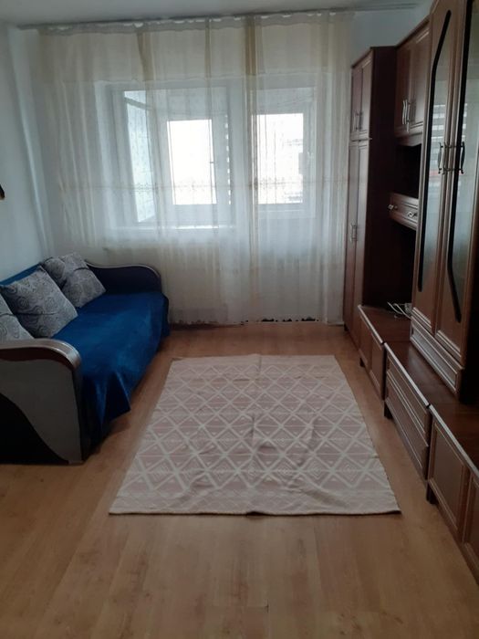 Închiriez apartament 2 camere