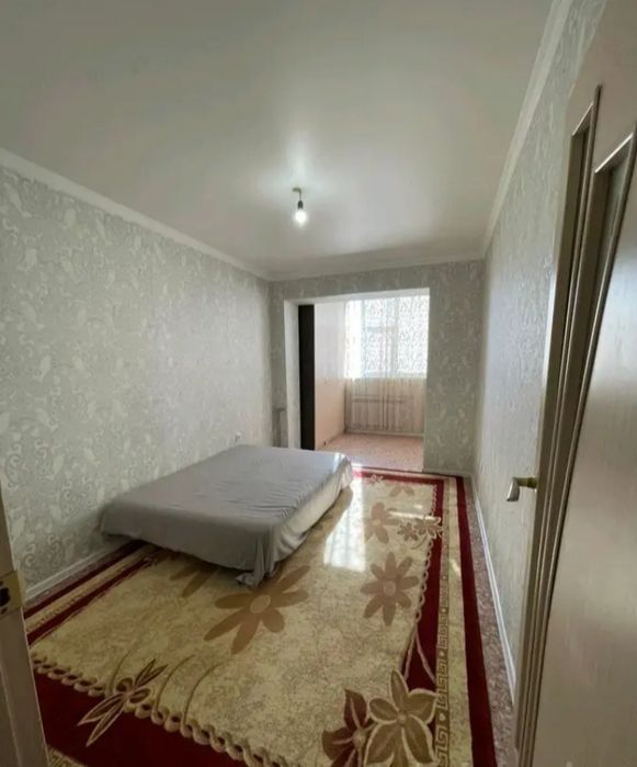 Сдается 2 комнатная квартира, 31а-мкр 18-дом, чистая.