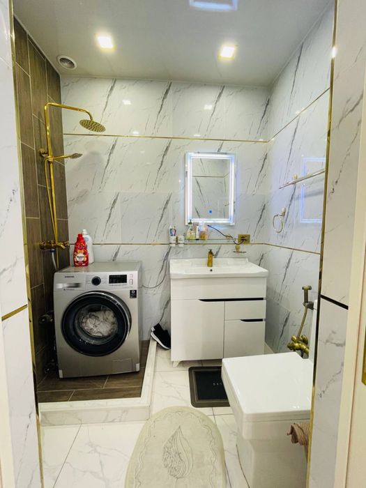 Срочно! Янги 16 йиллик 2,5 сот 4 хона, 1 хол, жилой подвал