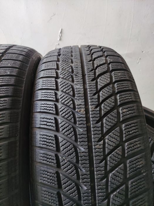 Зимни гуми Goodride 205/50/17 2бр.