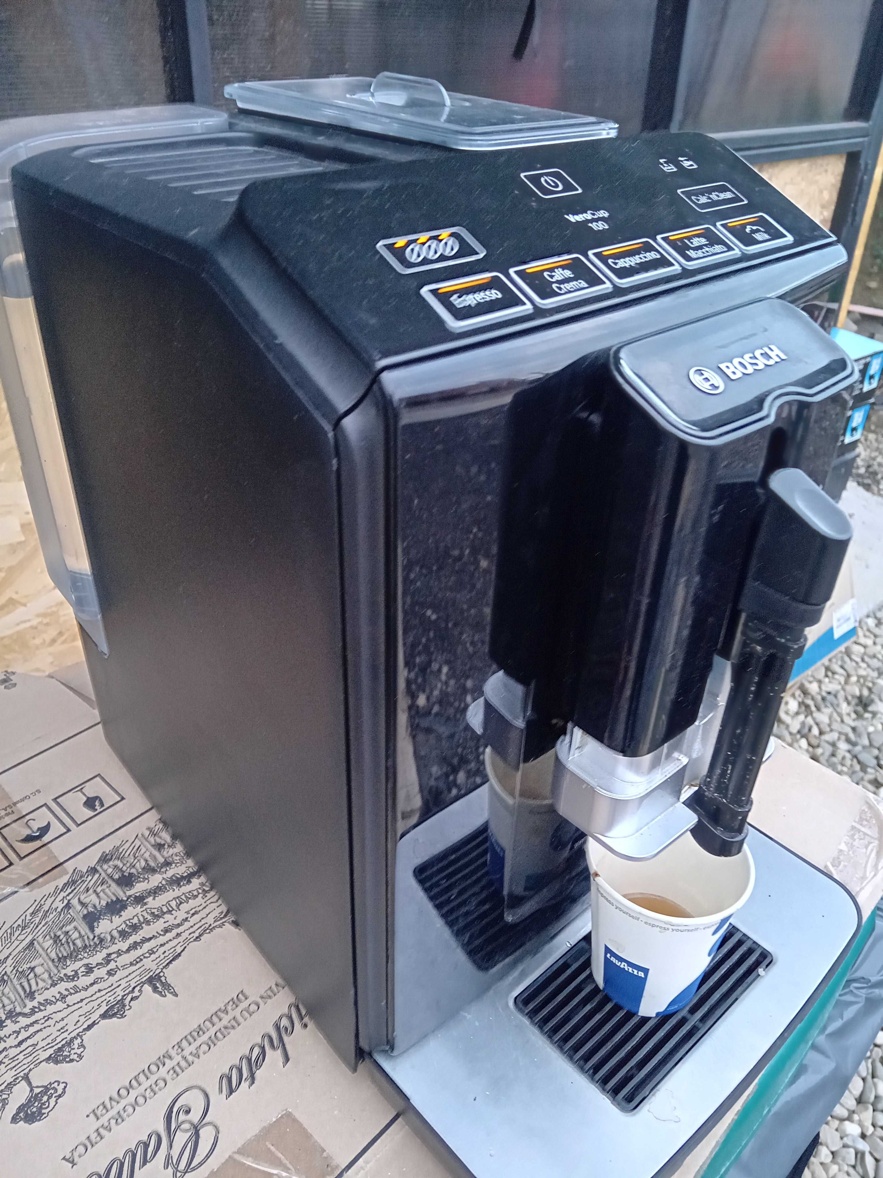 Expresor,Aparat de caffea Bosch Vero Cup 100