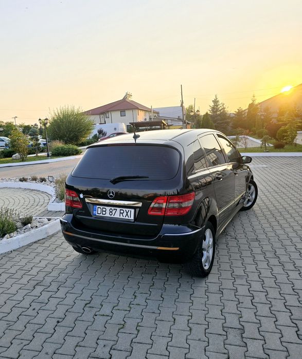 Urgent pret scazut Mercedes B class  impecabil ,diesel consum mic