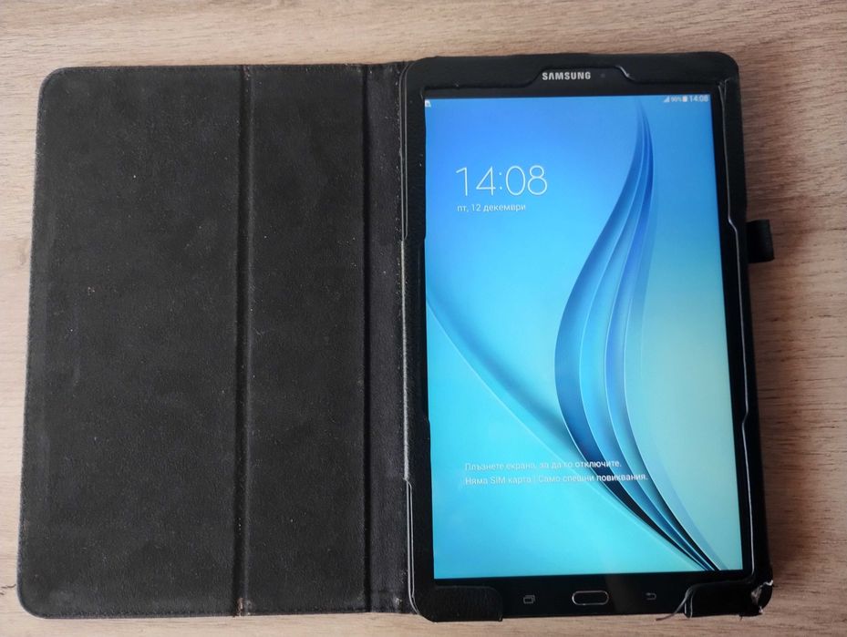 Таблет Samsung Galaxy Tab E SM-T561