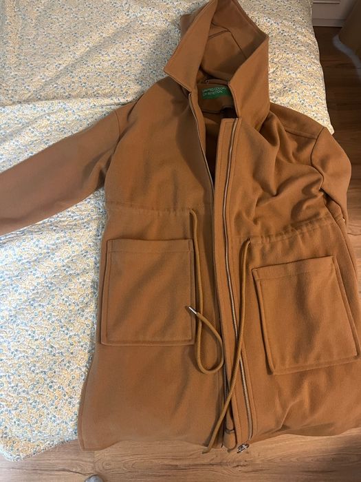 Палто Бенетон ново