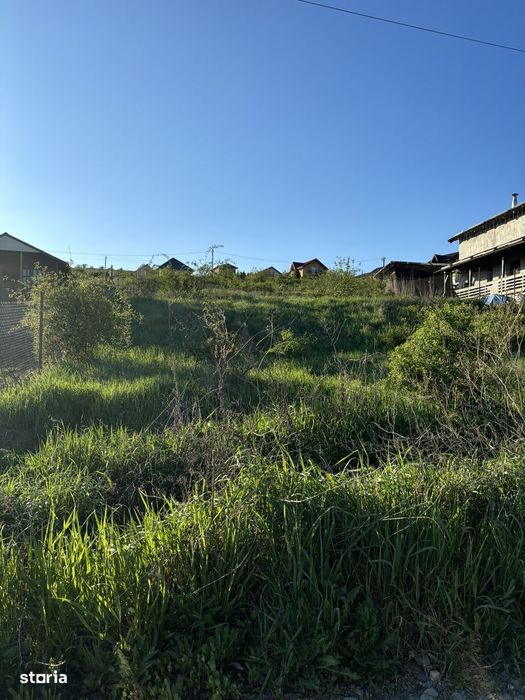 Teren intravilan Campenesti/utilitati