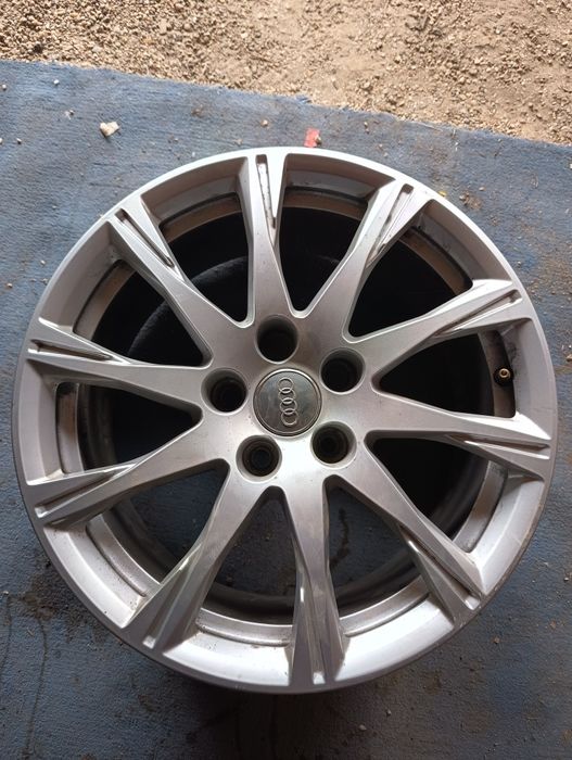 Jante originale Audi A4b9 R17 5x112