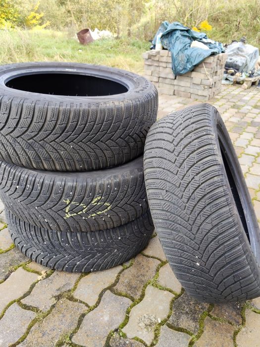 Vand cauciucuri iarna 215/55/17 98 V an 2024