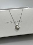 Colier Van Cleef & Arpels Aur Alb 750 White Pearl